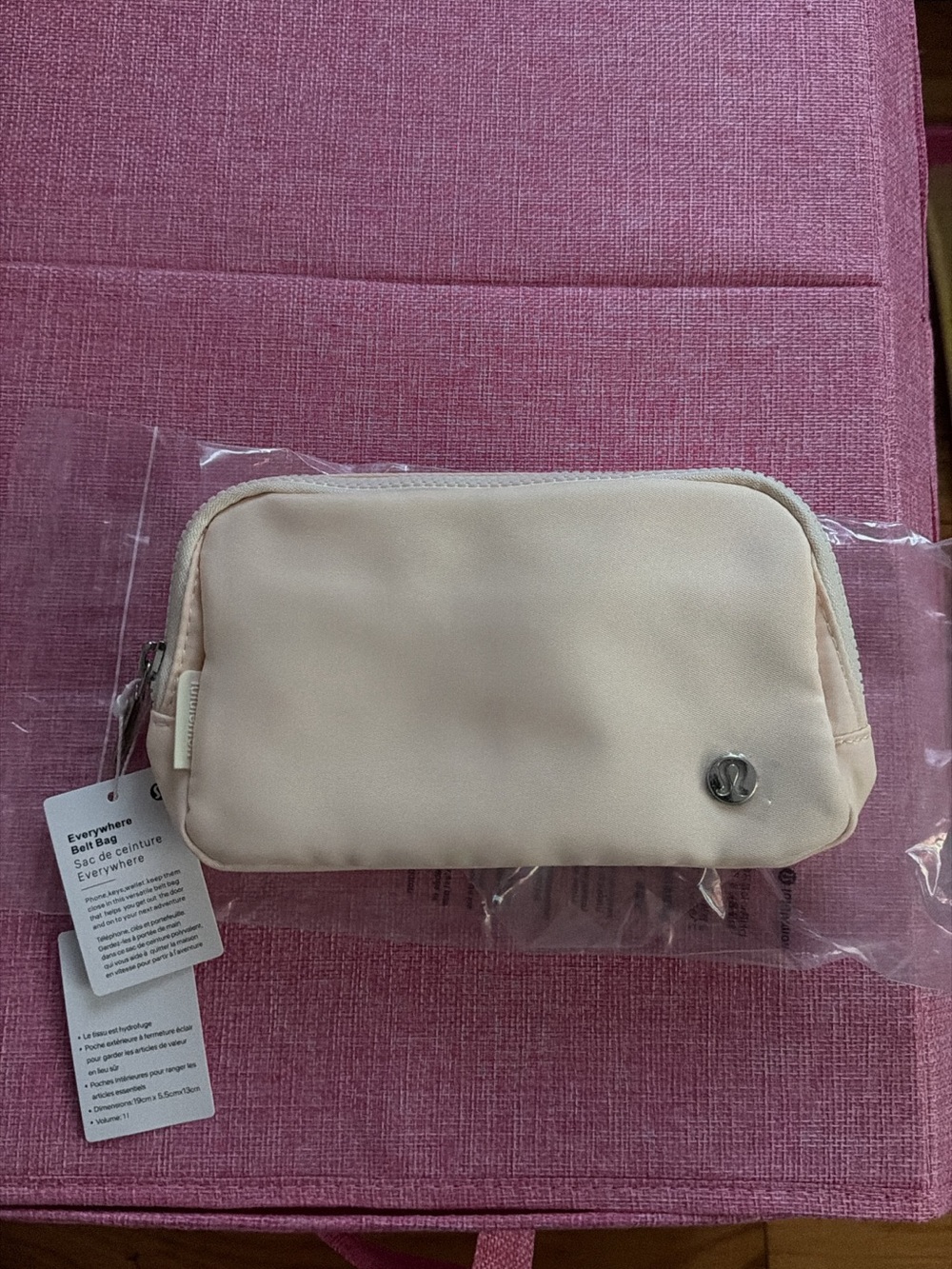 lululemon athletica everywhere beltbag Zip Pouch - Picture 2 of 3